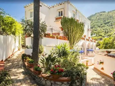 Casa Caprile Otel