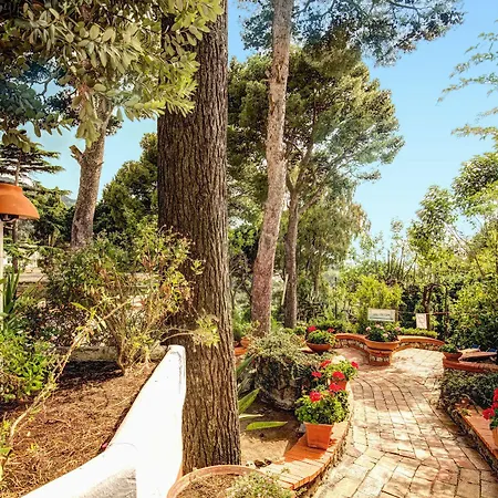Hotel Casa Caprile 3*