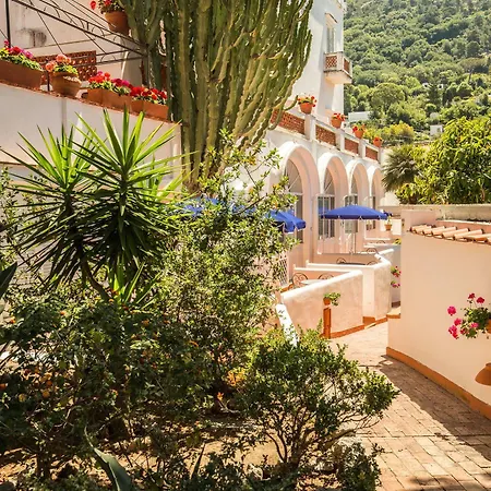 Casa Caprile Hotel 3*